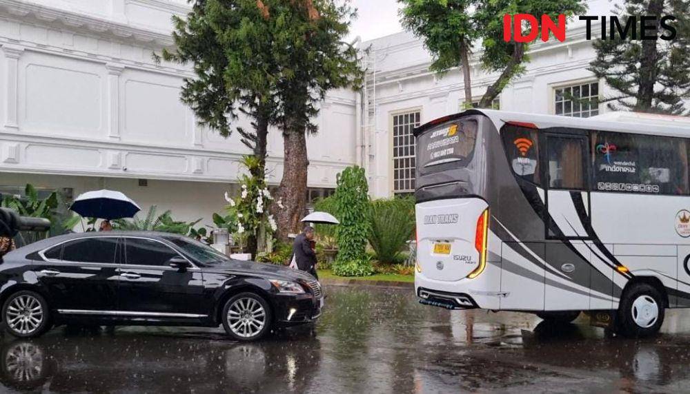 Sejumlah pengusaha asal Jepang tergabung dalam Japan Indonesia Association (Japinda) menemui Presiden Prabowo di Istana Kepresidenan Jakarta (IDN Times/Ilman Nafi'an)