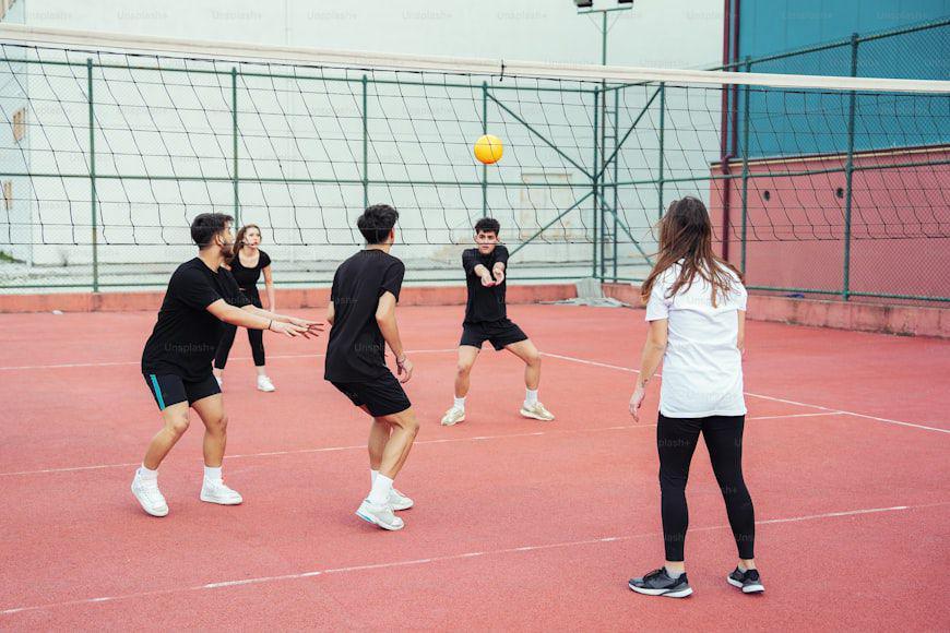 4 Pilihan Sepatu Voli untuk Mendukung Performa Terbaik, Yuk Cek!