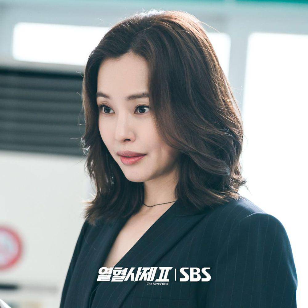 cuplikan drama The Fiery Priest 2 (instagram.com/sbsdrama.official)