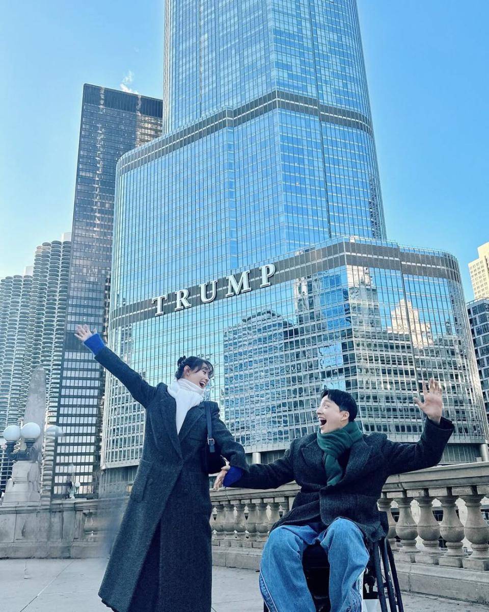 momen honeymoon Song Ji Eun dan Park We di AS (instagram.com/bimil_jieun)