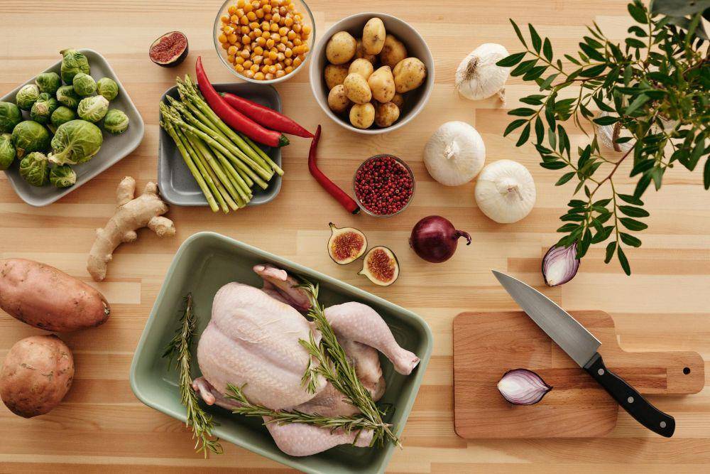 Potret ayam utuh (pexels.com/@vanessa-loring)
