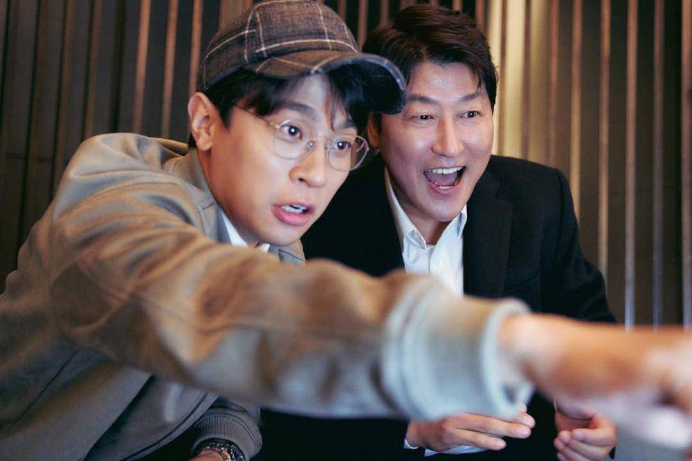 cuplikan Park Jung Min dan Song Kang Ho di film One Win (instagram.com/kidaristudio.movie)