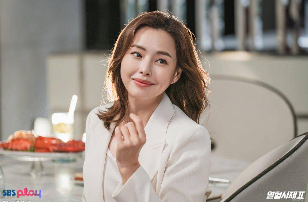 cuplikan drama The Fiery Priest 2 (instagram.com/sbsdrama.official)