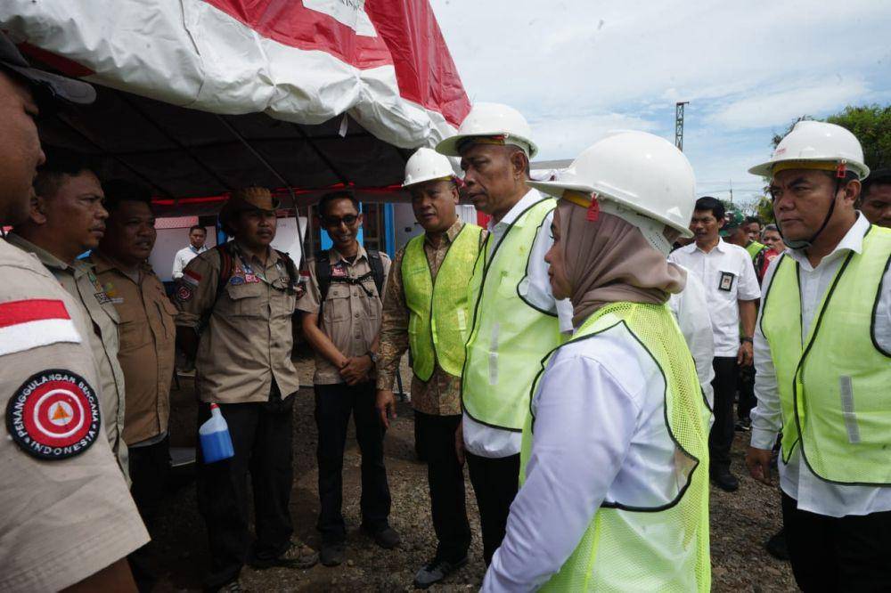 Istimewa/ Wamensos bersama rombongan meninjau lokasi kampung nelayan Eretan