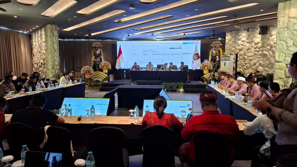 Pleno Rekapitulasi KPU, 2 Jagoan PDIP Unggul di Klungkung