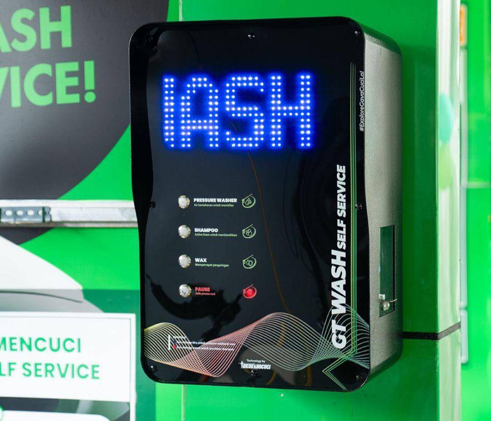 Menggunakan alat cuci khusus (GT Wash)