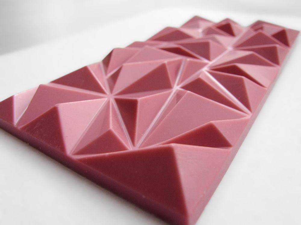 ilustrasi ruby chocolate (commons.wikimedia.org/Zacharie Grossen)
