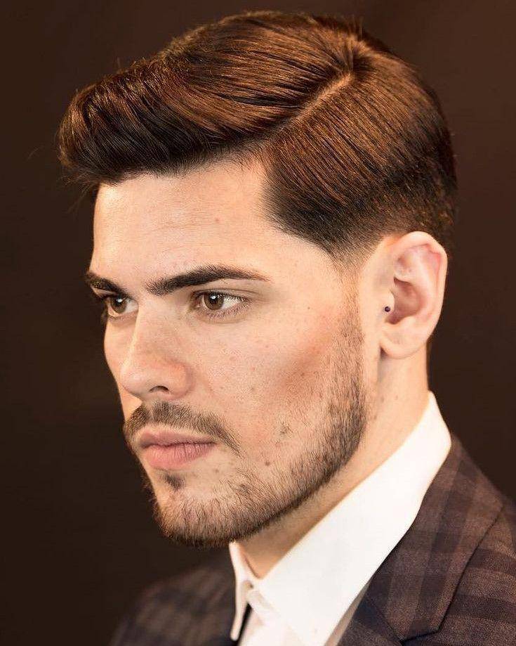 Model rambut comb over pria (pinterest.com)
