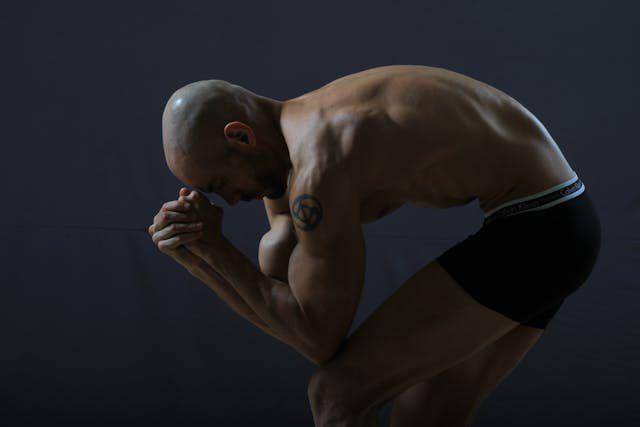 ilustrasi celana dalam pria (pexels.com/Instituto Alpha Fitness)