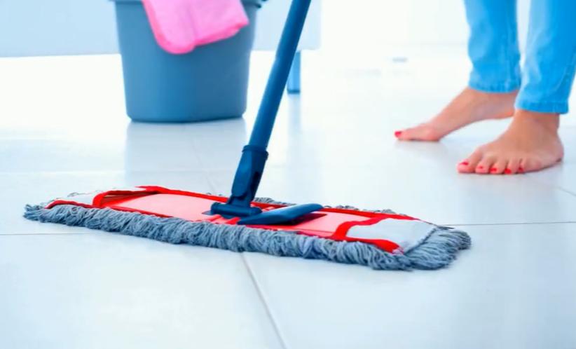9 Tips Bersihkan Lantai Marmer agar Tetap Berkilau