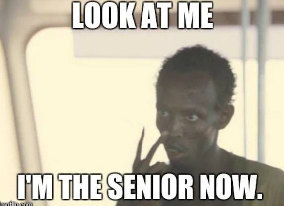 meme senior di tempat kerja (reddit.com/umop_episdn_)