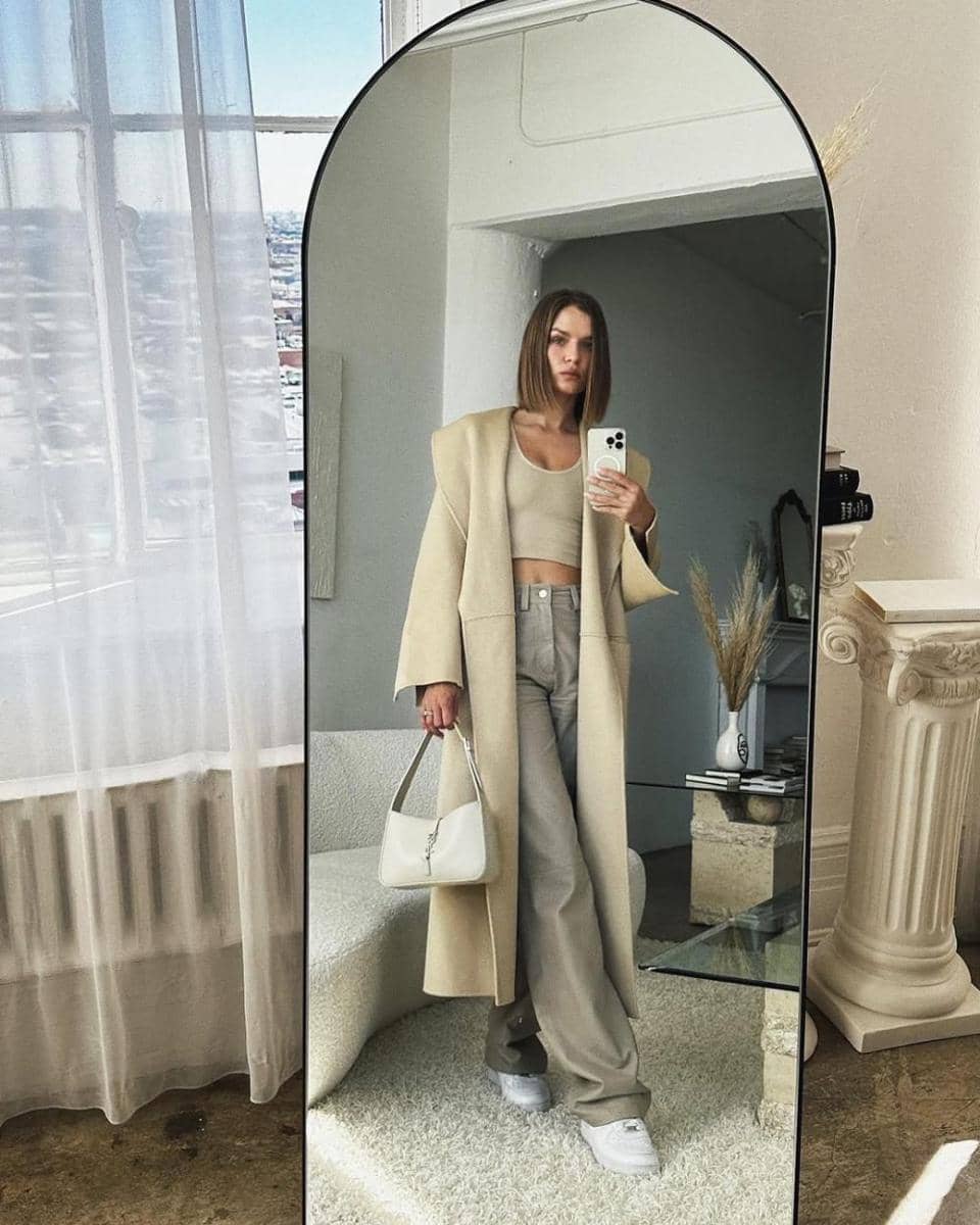 daily outfit ala Josephine Skriver (instagram.com/josephineskriver)