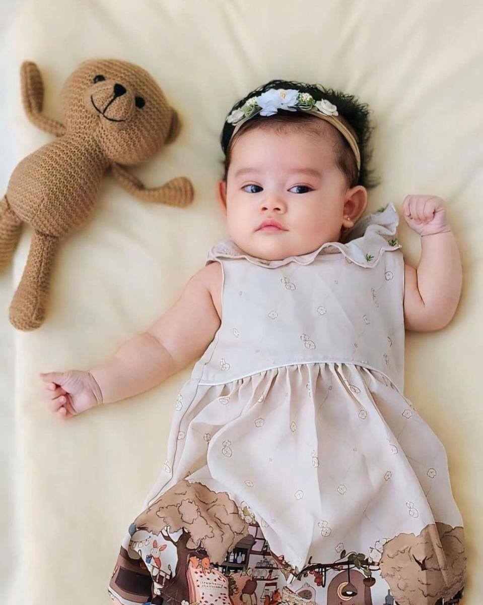 baby photoshoot Gabriella Allan Soemargo (instagram.com/sumargodenny)