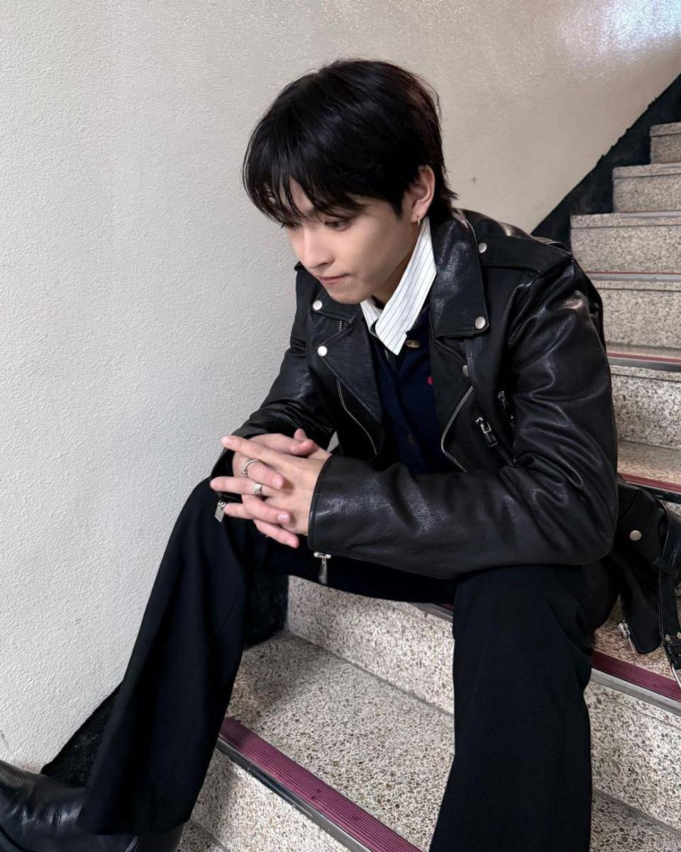 potret Hongjoong ATEEZ (instagram.com/no1likeme8_8)