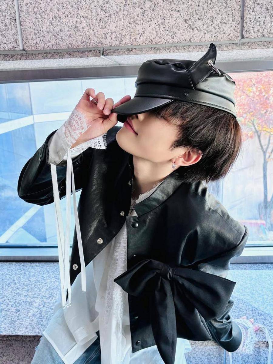 potret Hongjoong ATEEZ (instagram.com/no1likeme8_8)