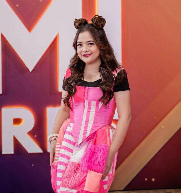 potret Tasya Kamila dapat piala di AMI Awards 2024 (instagram.com/tasyakamila)