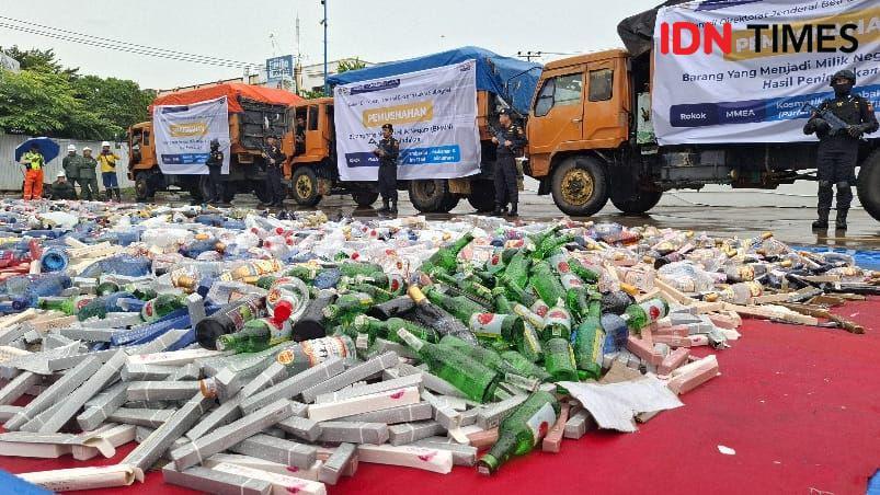 Kanwil Bea Cukai Sulbagsel Musnahkan Barang Ilegal Senilai Rp17 M