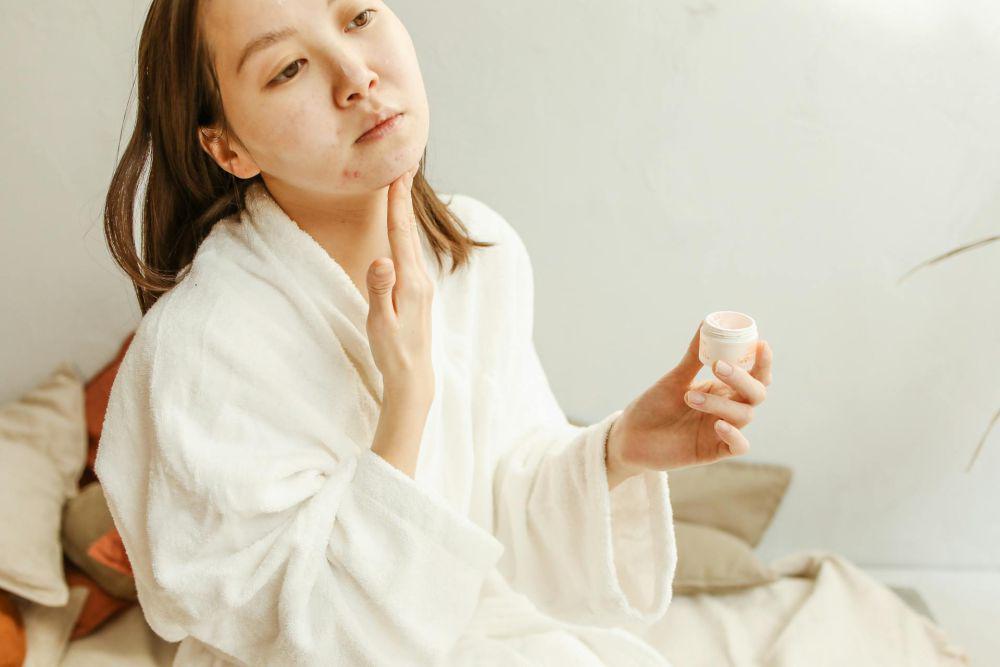 4 Moisturizer Korea untuk Kulit Berjerawat, Ringan dan Aman di Kulit
