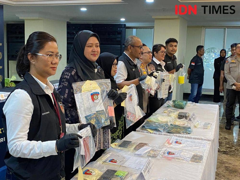 Polda Metro ungkap kasus klinik kecantikan abal-abal milik TikTokers Ria Agustina (IDN Times/Irfan Fathurohman)