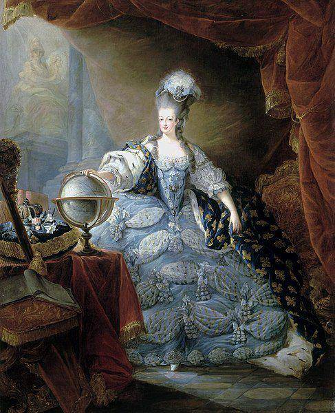 Marie Antoinette dikenal sebagai sosok yang suka membuang uang kerajaan. (commons.wikimedia.org/Jean-Baptiste André Gautier-Dagoty)