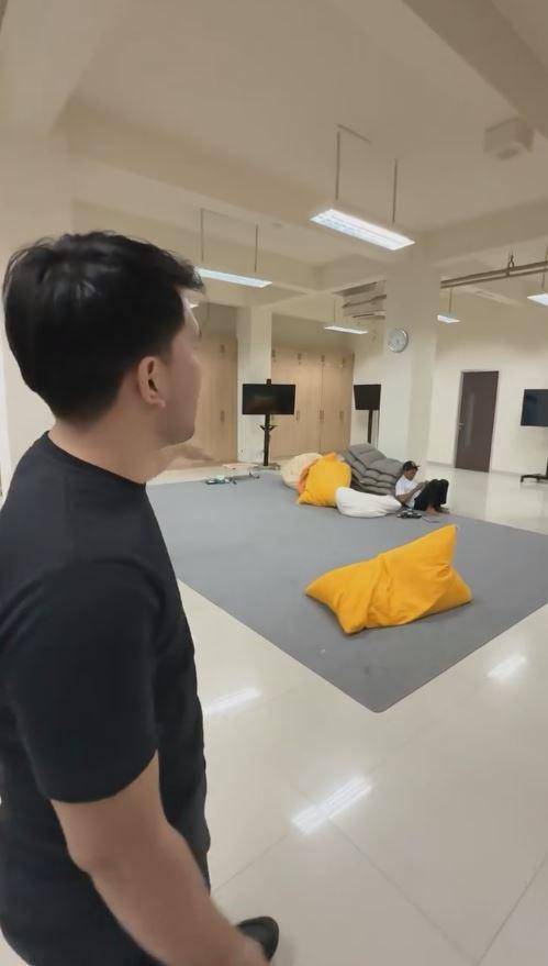 kantor baru Thariq Halilintar (Instagram.com/thariqhalilintar)