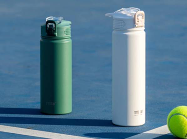 TYESO Wander Stainless Steel Sports Bottle With Straw (shopee.co.id/Tyeso Official Store)