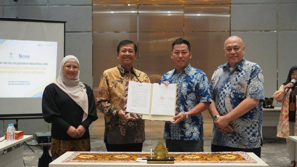 PT Nesinak Manufacturing Indonesia teken kerja sama dengan PT Kawasan Industri Terpadu Batang (KITB). (dok. KITB)