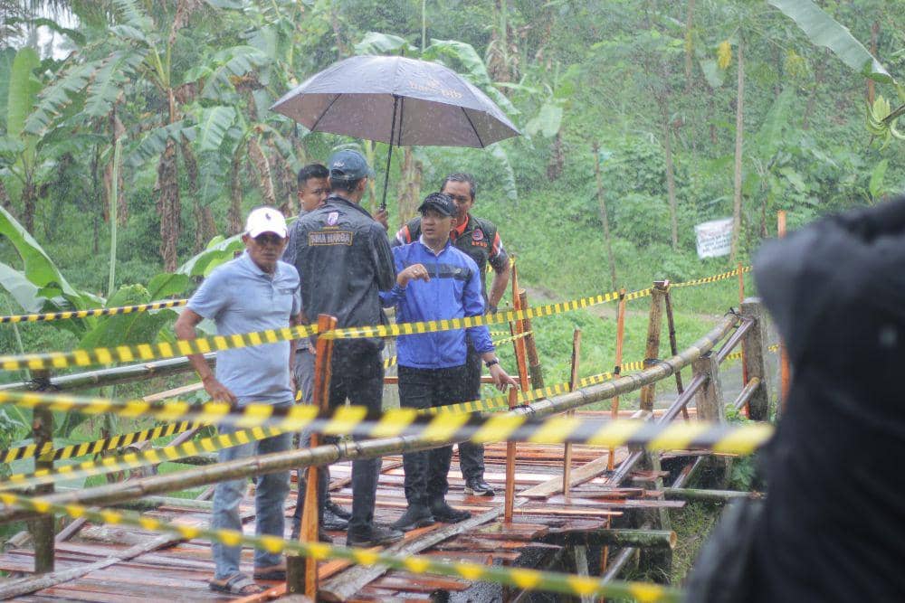 Jembatan Rusak, Ribuan KK di Lebak Terancam Terisolir