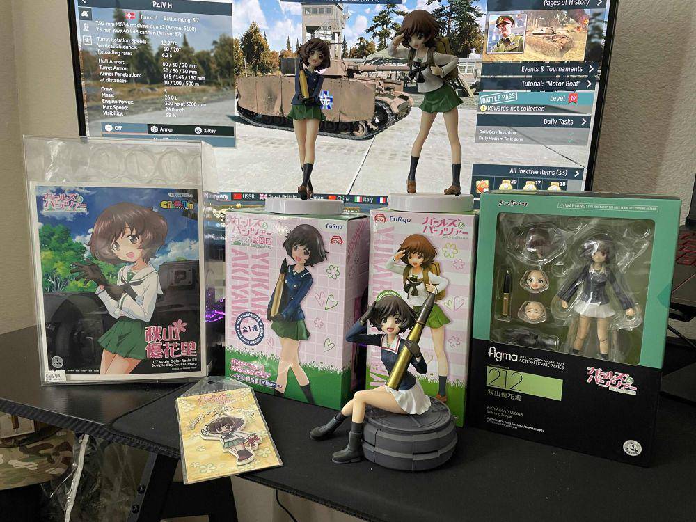potret koleksi Girls und Panzer (reddit.com/user/Chairforce_)