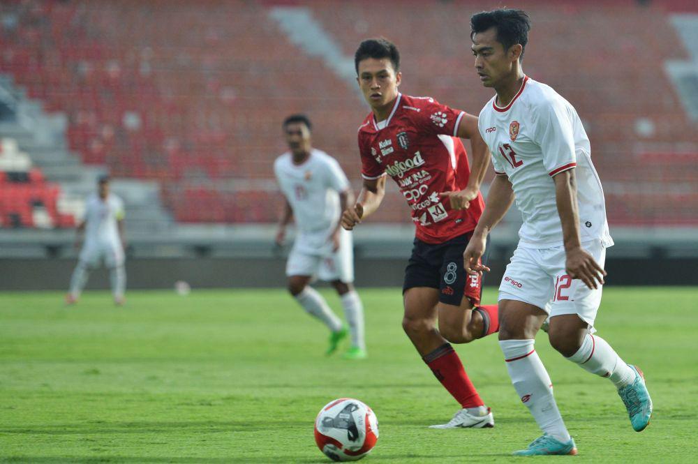 Laos Waspadai Lemparan Jauh Pratama Arhan