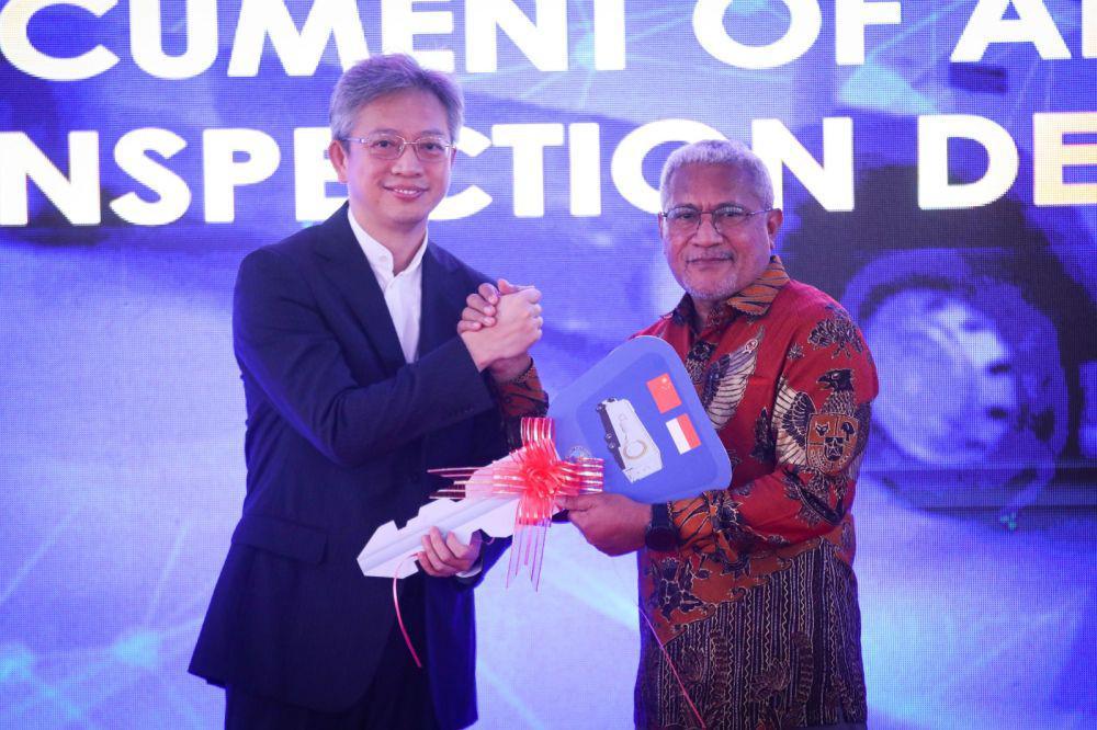 BNN Terima Hibah Alat Pemeriksa Narkotika dari China