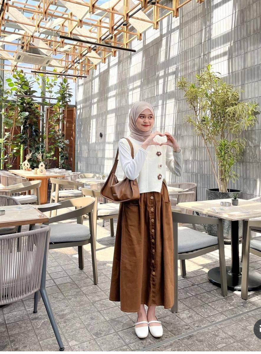 OOTD ala Listy Septia (instagram.com/listyseptia)