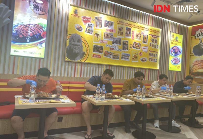 Lomba Mukbang Menu 2,5 Kg Warnai Hadirnya Go! Go! Curry di Medan