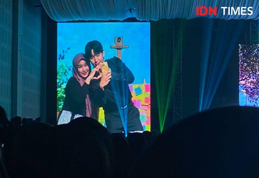potret fan meeting Jung Hae In "Our Time" di Balai Kartini, Jakarta, Sabtu (7/12/2024) (dok. IDN Times/Rani Asnurida)