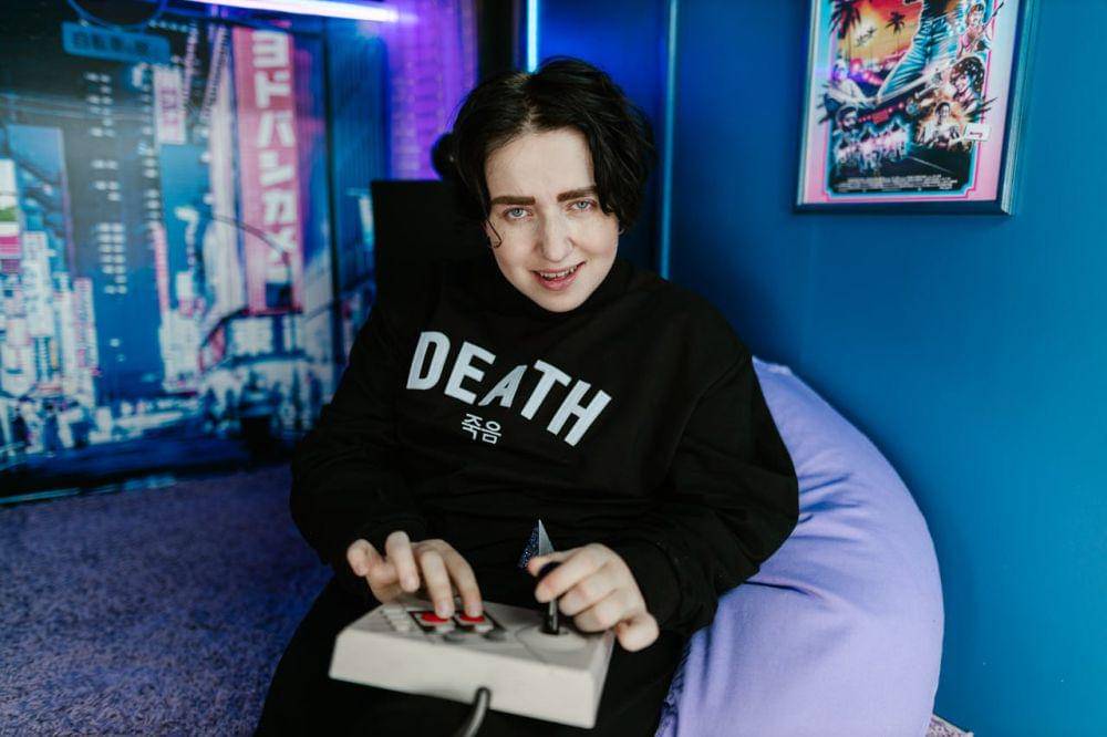 ilustrasi bermain game (pexels.com/RDNE Stock project)