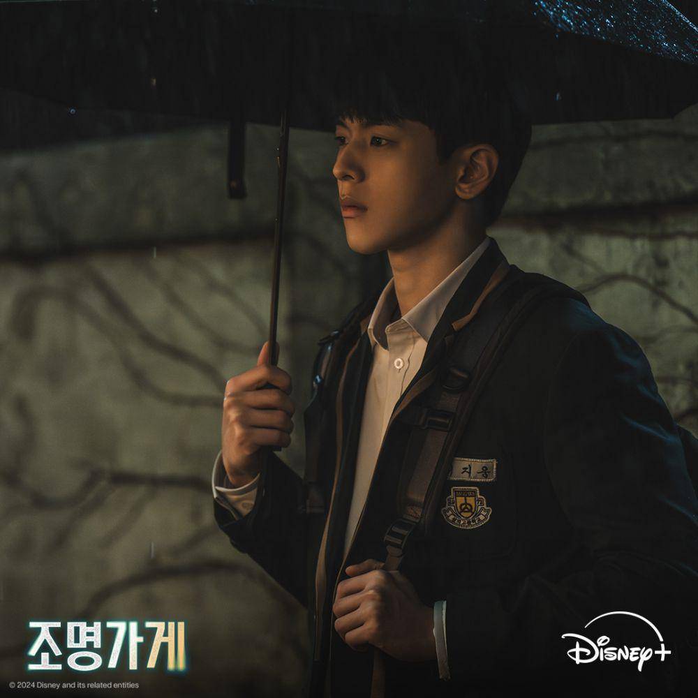 still cut drama Light Shop (instagram.com/disneypluskr)