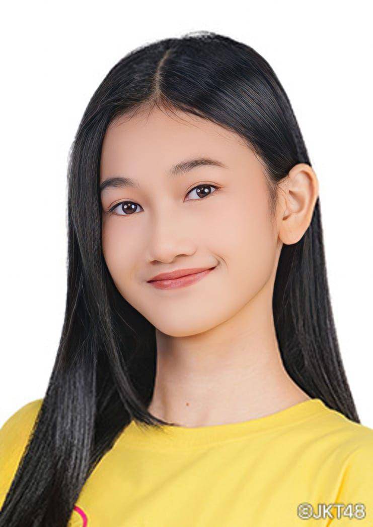 Rilly JKT48 (jkt48.com/member)
