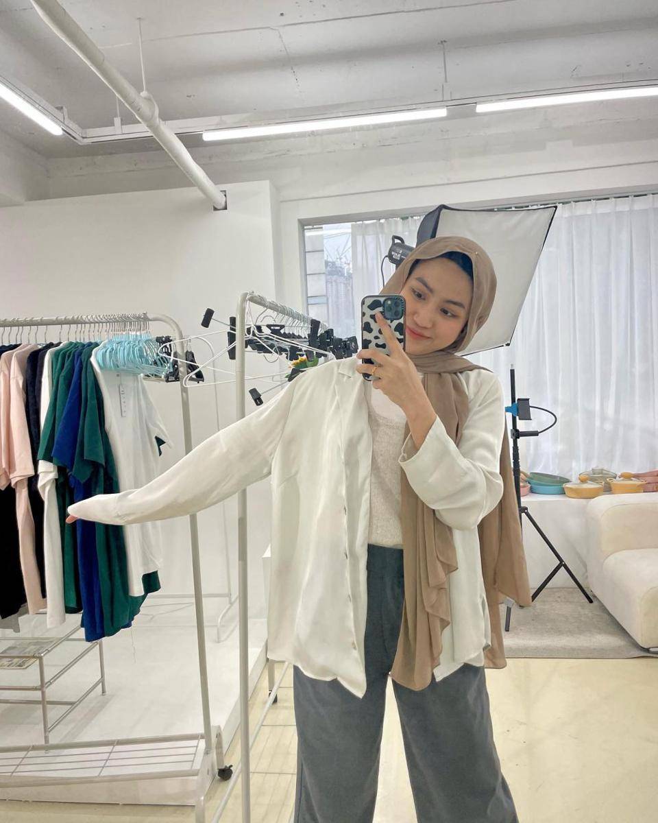 Outfit Casual ala Xaviera (instagram.com/xavieraaputri)