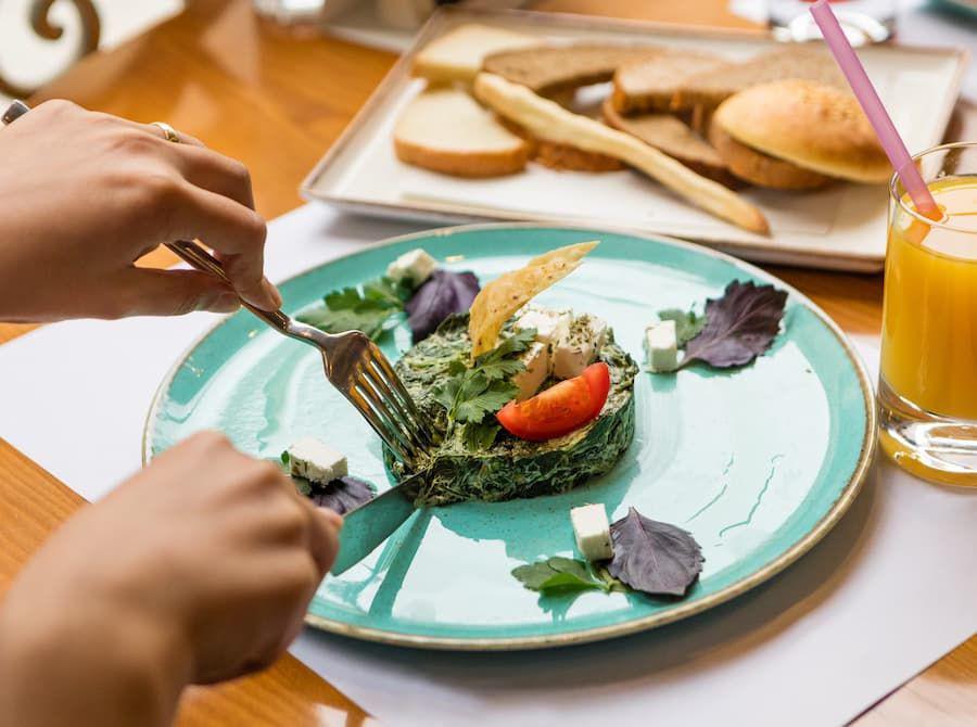 Mengungkap Hubungan antara Diet dan Kinerja Otak