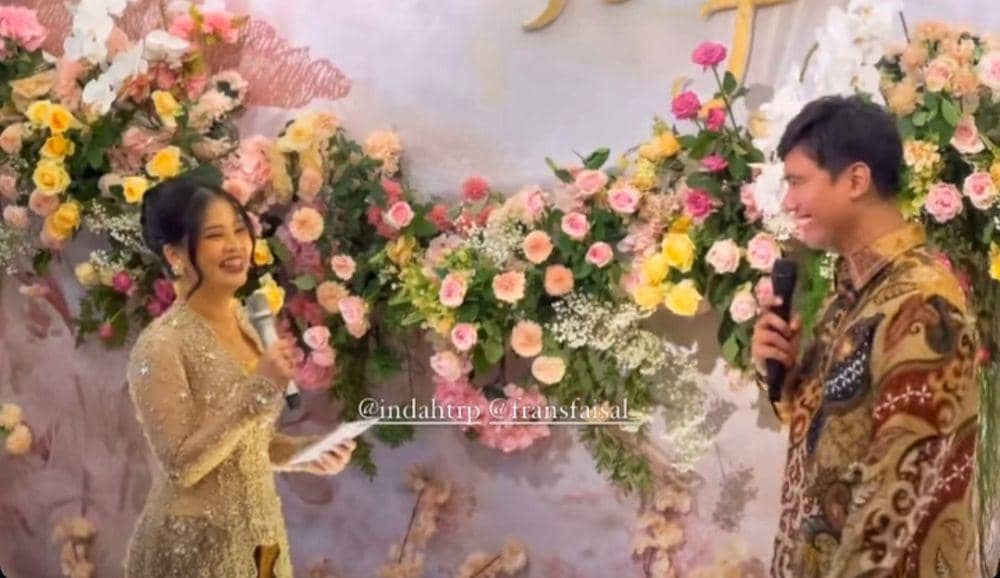Lamaran Frans Faisal dan Indah. (Instagram.com/kaiawedding)
