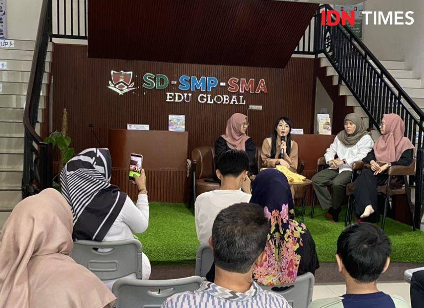 Asosiasi Wanita Cerdas (AWC) menggelar Mom Expo 2024 (IDN Times/Indah Permata Sari)