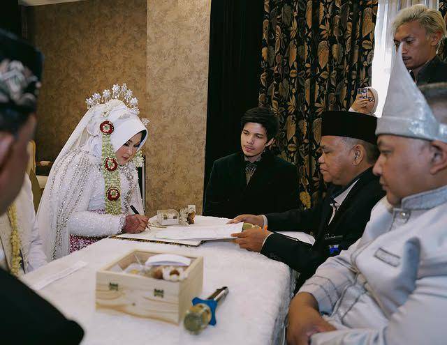 potret Atta Halilintar jadi saksi nikah timnya (Instagram.com/attahalilintar)