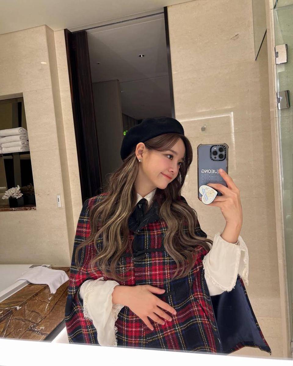 Kim Sejeong (instagram.com/clean_0828)