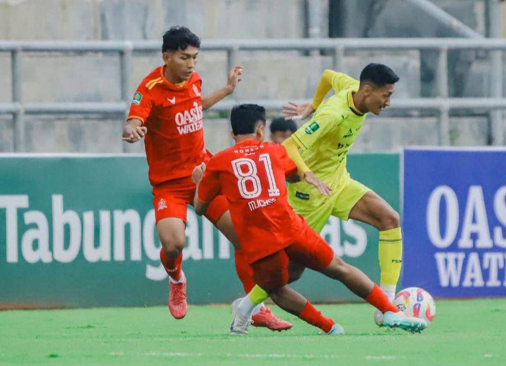 PSIM Jogja mencuri satu poin dari laga tandang melawan Persijap Jepara dalam pertandingan yang berlangsung di Stadion Kebo Giro, Sabtu (7/12/2024). (Instagram/psimjogja_official)
