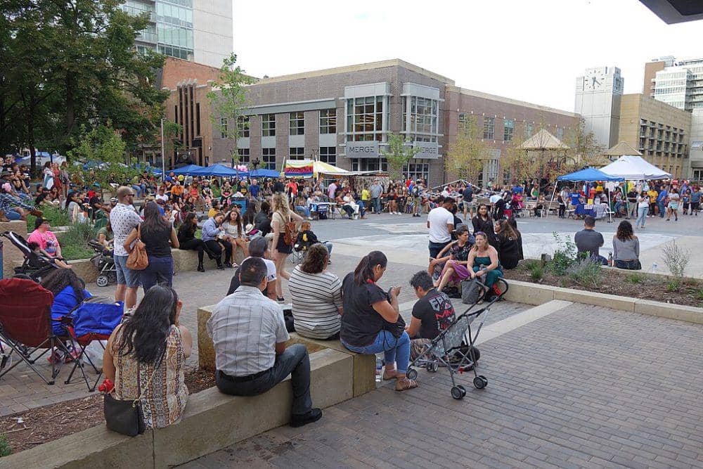 Ilustrasi pengaruh sejarah dan migrasi (commons.wikimedia.org/Alan Light)