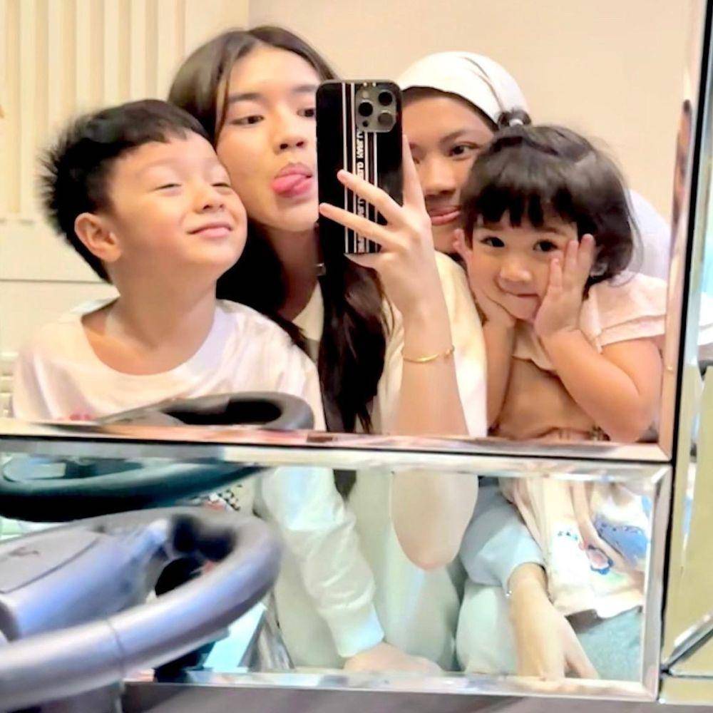 Irish Bella dengan putri sambungnya (Instagram.com/_irishbella_)
