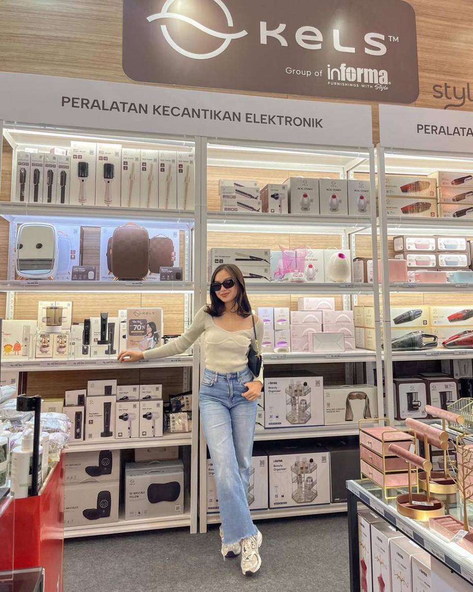 OOTD ala Bia Dozan (instagram.com/nabilahrdz)