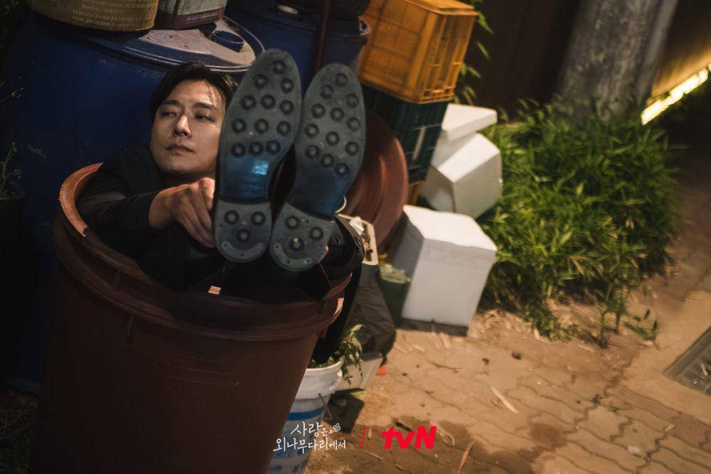 Ju Ji Hoon di Love Your Enemy (dok. tvN/Love Your Enemy)