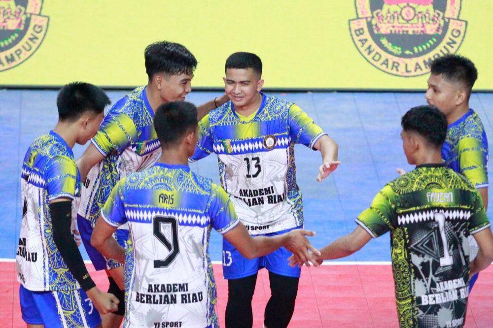 Tim Akademi Berlian Riau di Kejurnas Voli U-19 2024 (instagram.com/indonesian_volleyball)