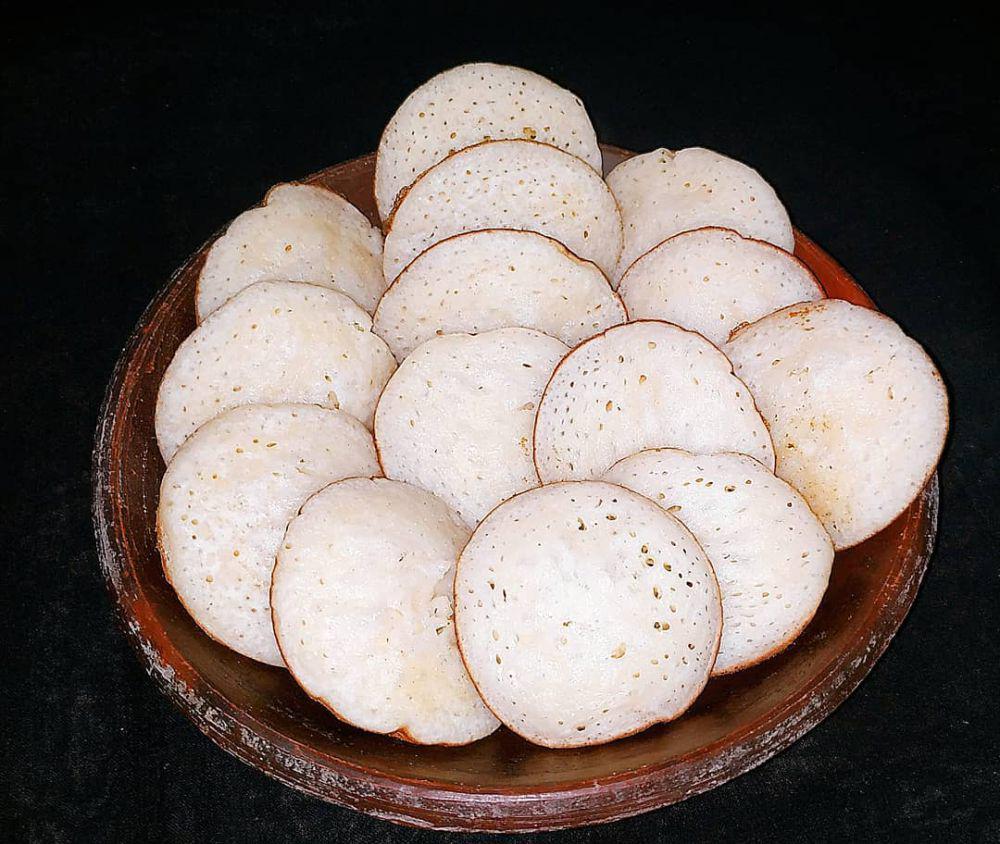 serabi manis (instagram.com/gheamirrela)